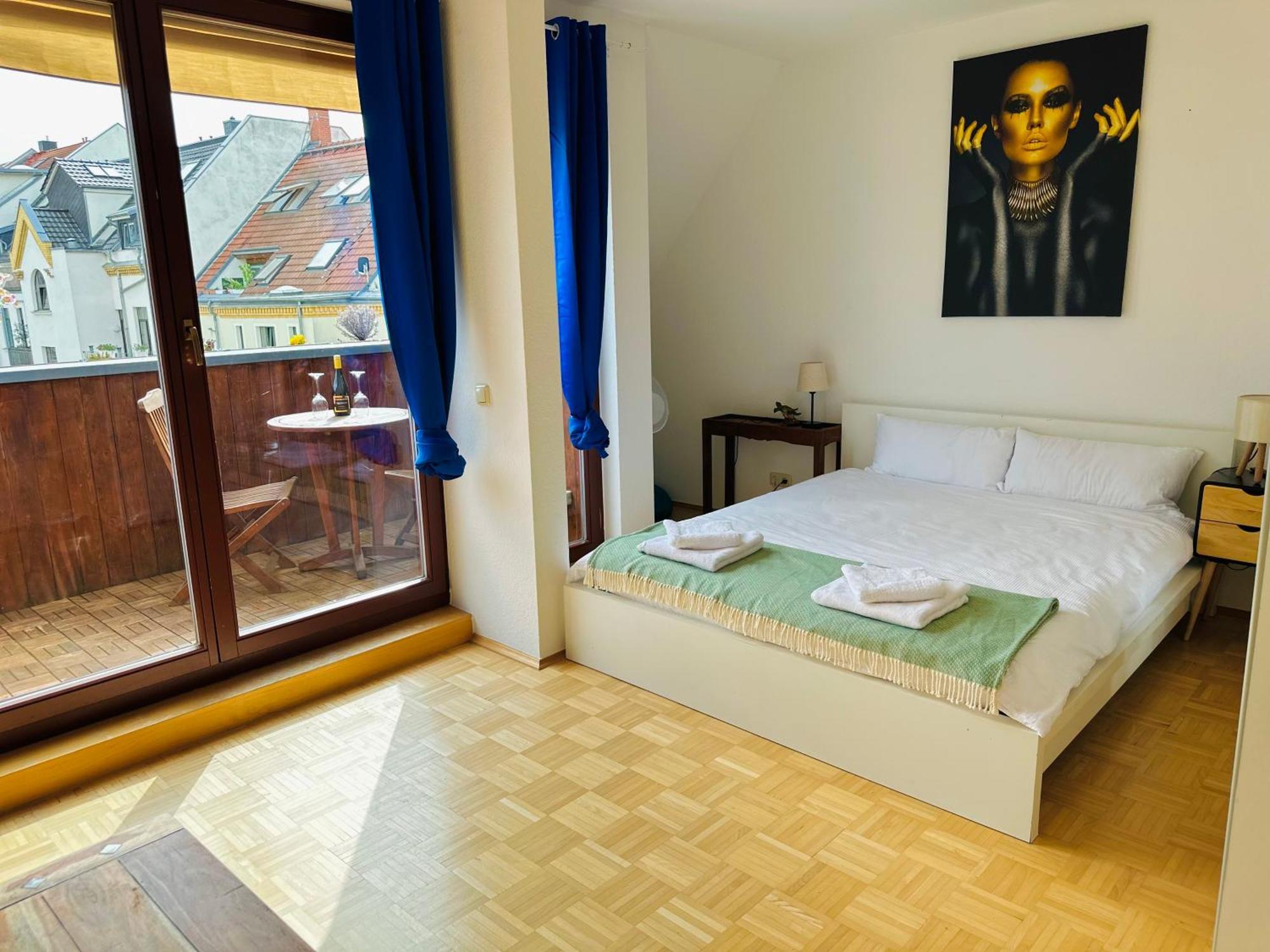 Massive Karli Loft - Over 130 Meters Floor Space - Home Theater Room - 4 Private Sleeping Areas - Best Location In Leipzig Buitenkant foto